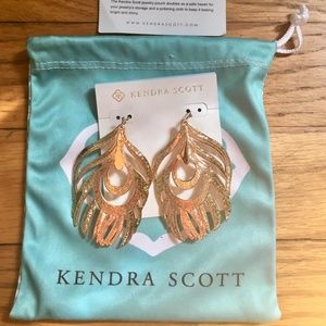 Kendra Scott rose gold Karina earrings